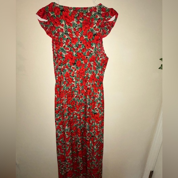 SHEIN Floral Dress - Picture 2 of 2